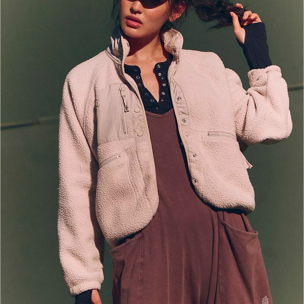 Free People Hit the Slopes Fleece Jacket in Muted Beige